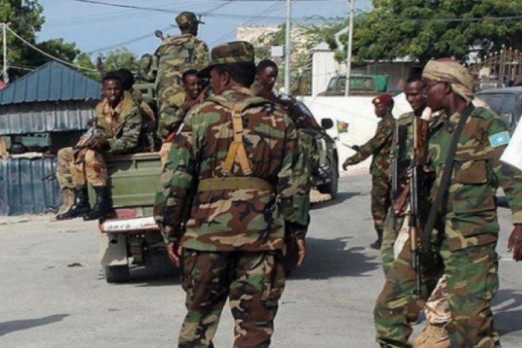 Somali'de 25 ter&ouml;rist &ouml;ld&uuml;r&uuml;ld&uuml;