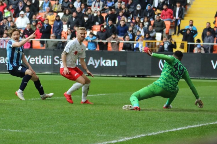 Pedro Henrique, Sivasspor'u sırtlıyor