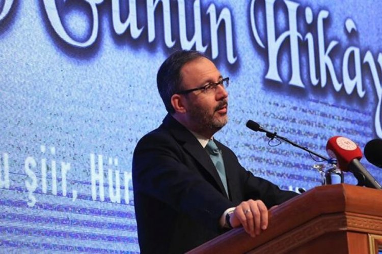 Bakan Kasapoğlu 'O G&uuml;n&uuml;n Hikayesi' filmini seyretti