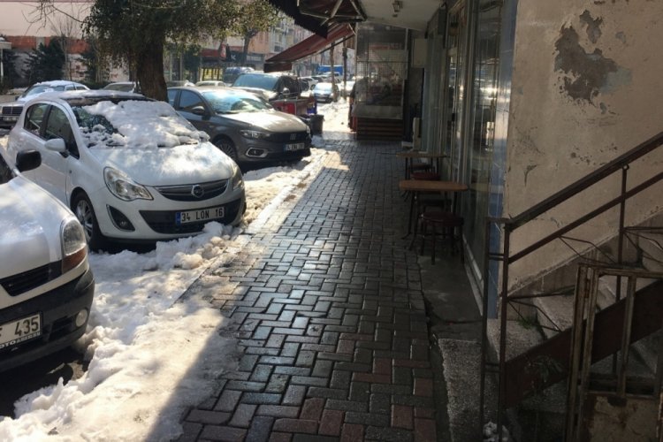 Belindeki kemerin tokası hayatını kurtardı