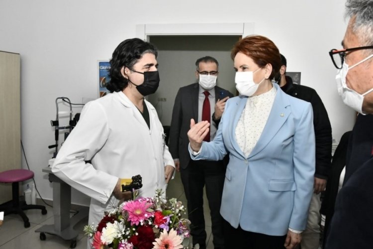 Meral Akşener'den sağlık çalışanlarına ziyaret