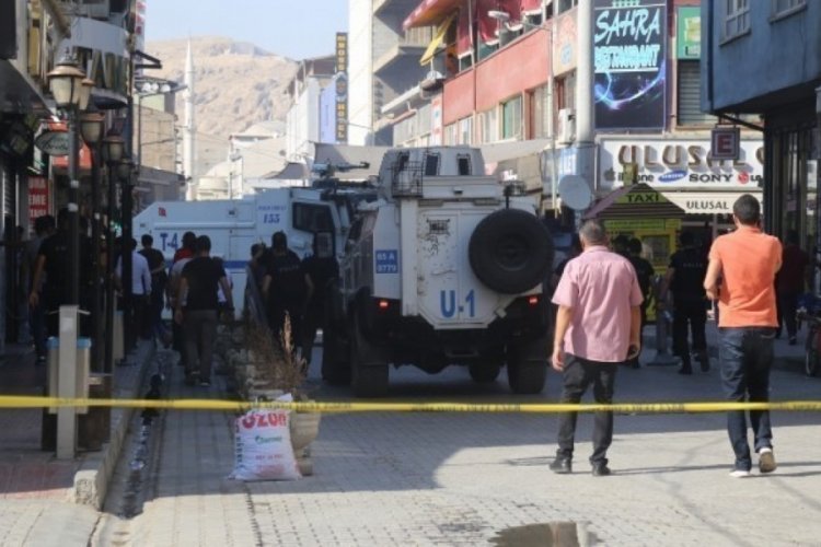 Van'da g&ouml;steri ve y&uuml;r&uuml;y&uuml;şler 15 g&uuml;nl&uuml;ğ&uuml;ne yasaklandı