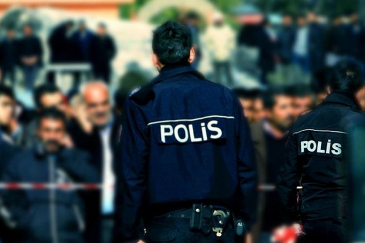 Van'da g&ouml;steri y&uuml;r&uuml;y&uuml;ş&uuml; ve a&ccedil;ık hava toplantıları yasaklandı