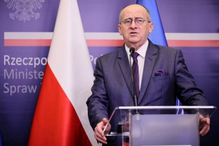 Rau: Rusya'nın sivilleri hedef alması devlet ter&ouml;r&uuml;