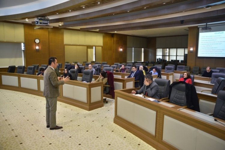 Bursa'da 'hizmette kalite' eğitimi ger&ccedil;ekleşti