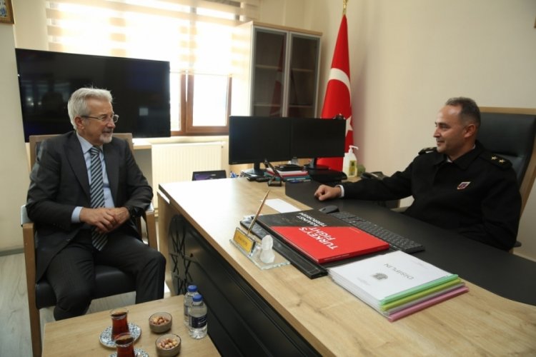 Bursa'da Başkan Erdem'den &Uuml;steğmen Aktaş'a ziyaret