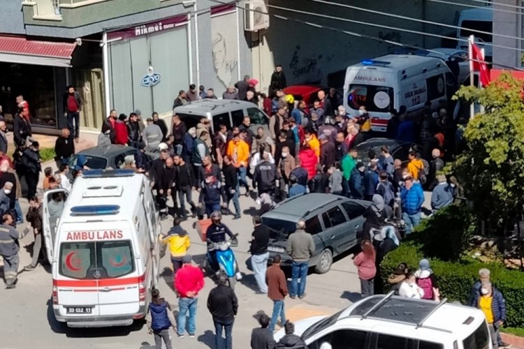 Mersin'de silahlı kavga: 1 &ouml;l&uuml;, 1 yaralı