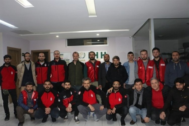 Adana'da orman yangını g&ouml;n&uuml;ll&uuml;lerine eğitim