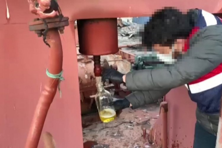 İstanbul'da  operasyonda 55 bin litre ka&ccedil;ak akaryakıt ele ge&ccedil;irildi