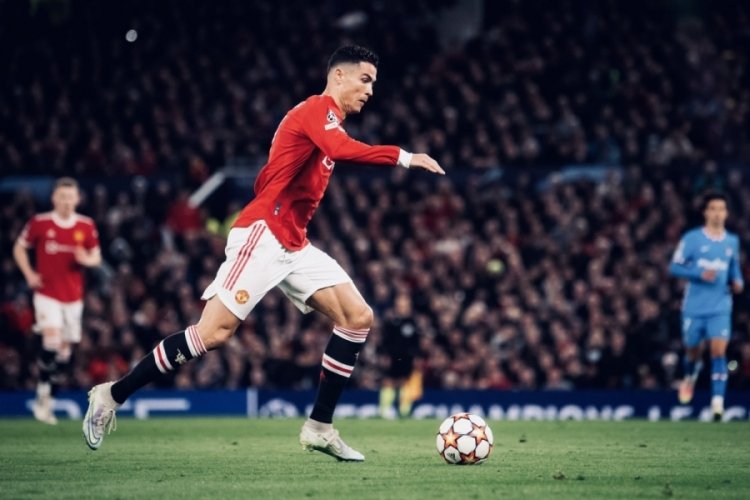 Ronaldo'lu Manchester United'tan Devler Ligi'ne veda