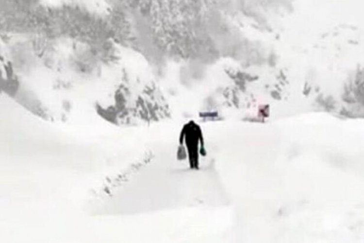 Trabzon-Bayburt karayolunda &ccedil;ığ paniği