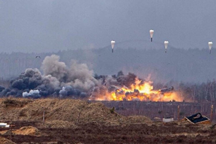 Rusya, Ukrayna'nın askeri deposunu vurdu