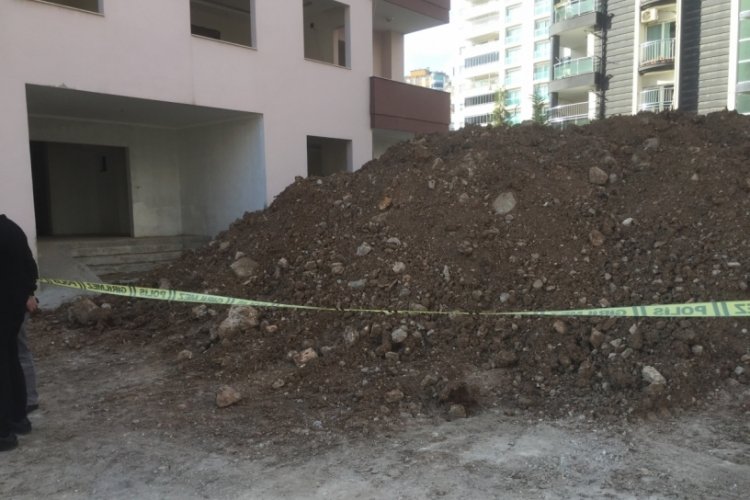 Hırsız olduğu iddia edilen şahıs inşaattan d&uuml;şt&uuml;