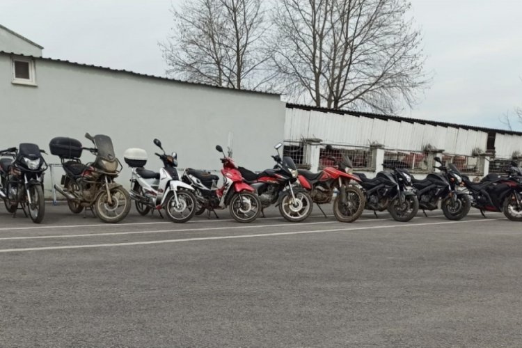 Motosiklet hırsızlarına eş zamanlı operasyon