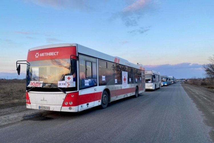 Mariupol'den son 24 saatte 11 bin tahliye