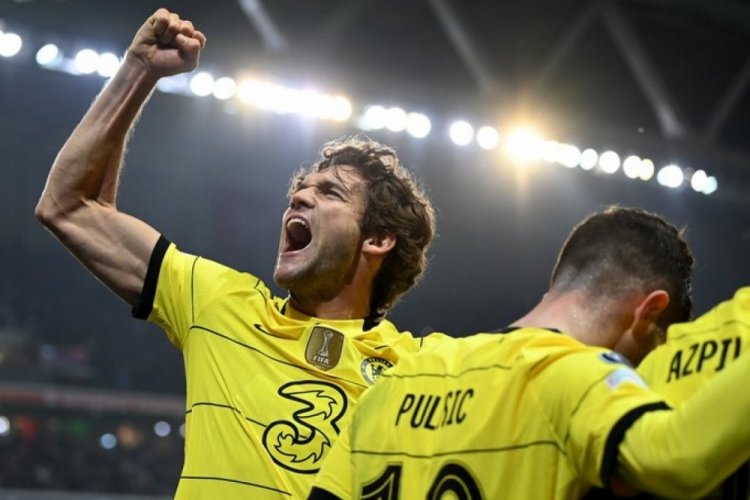 Chelsea, &ccedil;eyrek finalde