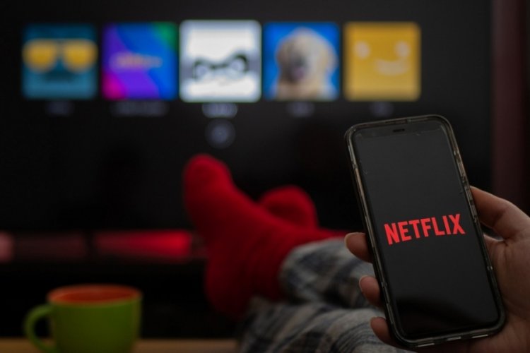 Netflix şifresini paylaşanlara &uuml;z&uuml;c&uuml; haber!
