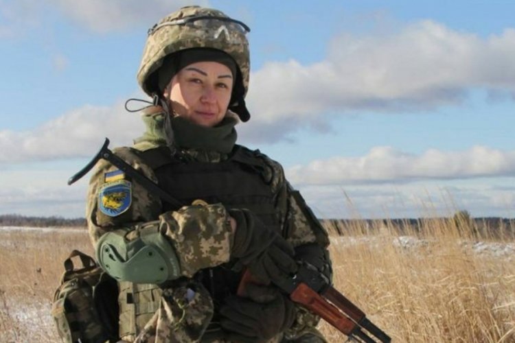 12 &ccedil;ocuk annesi kadın savaşta hayatını kaybetti