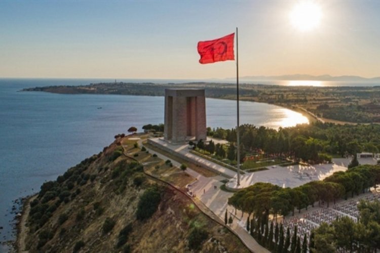 Bursa'da Başkan Taban: Bir milletin yeniden dirilişidir &Ccedil;anakkale