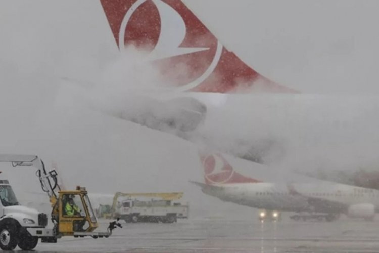 THY, olumsuz hava nedeniyle bazı seferleri iptal etti