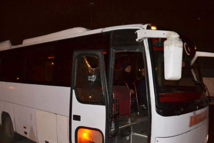 Seyir halindeki iş&ccedil;i servisine saldırı