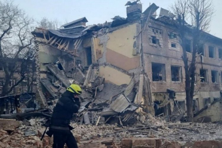 Almanya'dan Rusya'ya: Savaşı iğren&ccedil; bir y&ouml;ntemle y&uuml;r&uuml;t&uuml;yor