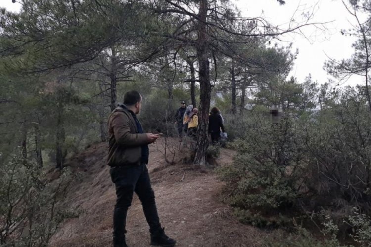 15 yaşındaki iki gen&ccedil; ailelerine not bırakıp intihar etti!