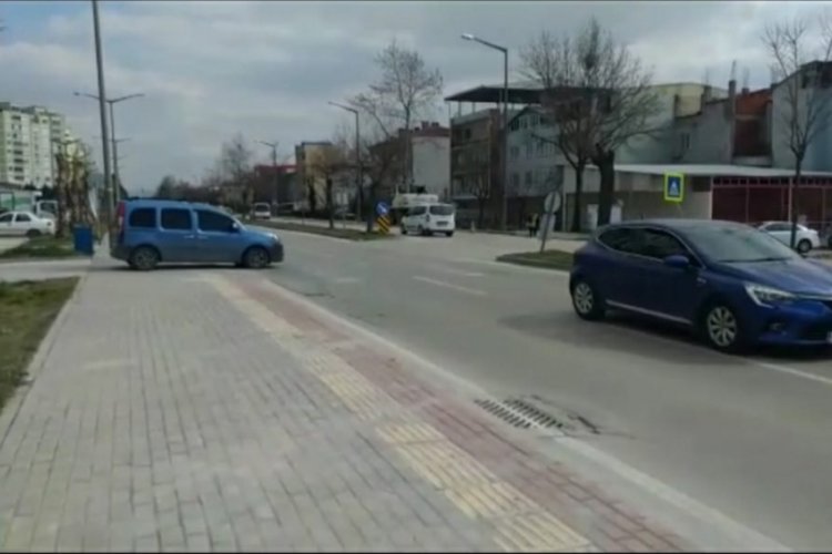 Bursa'da o yola trafik lambası şart (&Ouml;ZEL HABER)&nbsp;