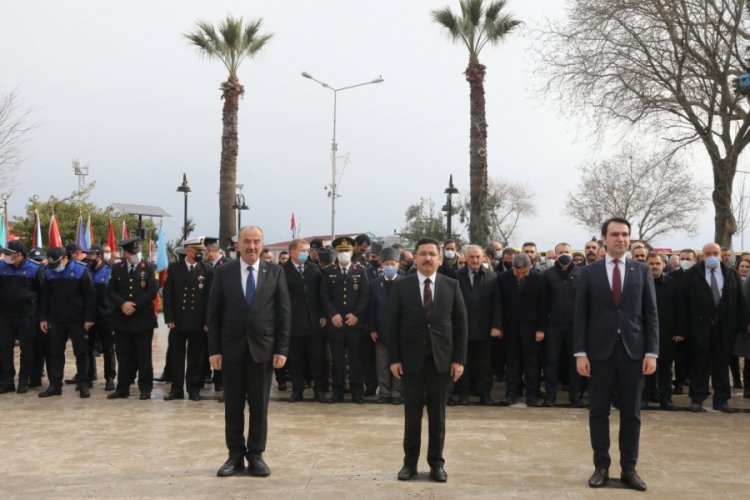 &Ccedil;anakkale Zaferi Bursa Mudanya'da kutlandı