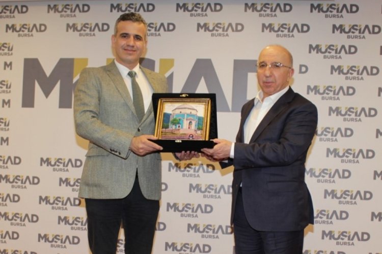 Prof. Dr. Ferhat Pirin&ccedil;&ccedil;i, MUSİAD Bursa'nın konferansında konuştu