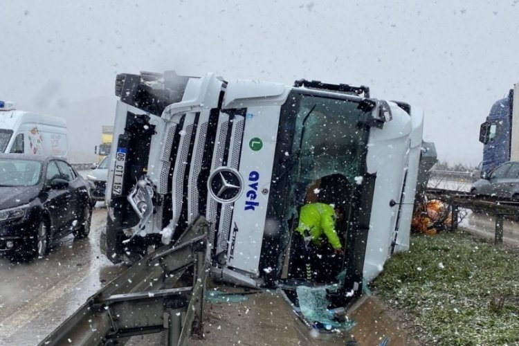 Bursa'da TIR kazası