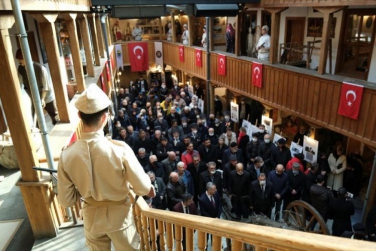 Bursa'da 1915 &Ccedil;anakkale Sergisi a&ccedil;ıldı