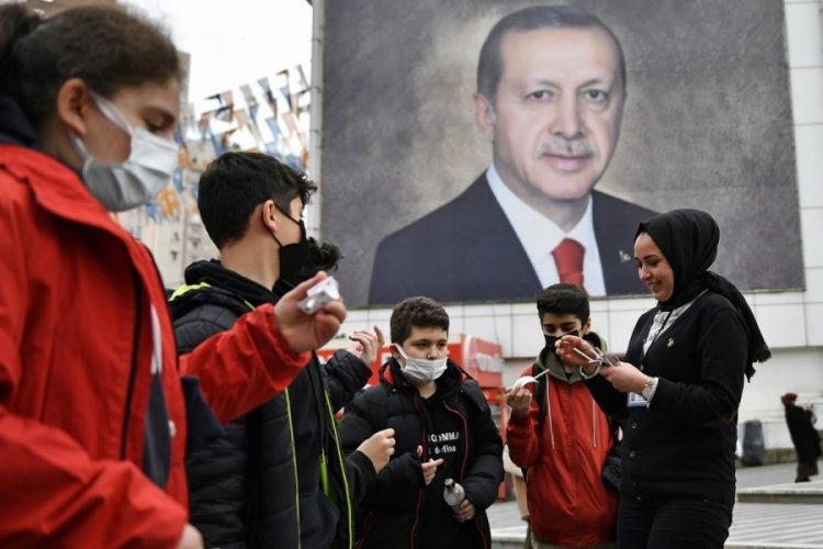 Bursa'da 18 Mart i&ccedil;in Osmangazi'den anlamlı hediye