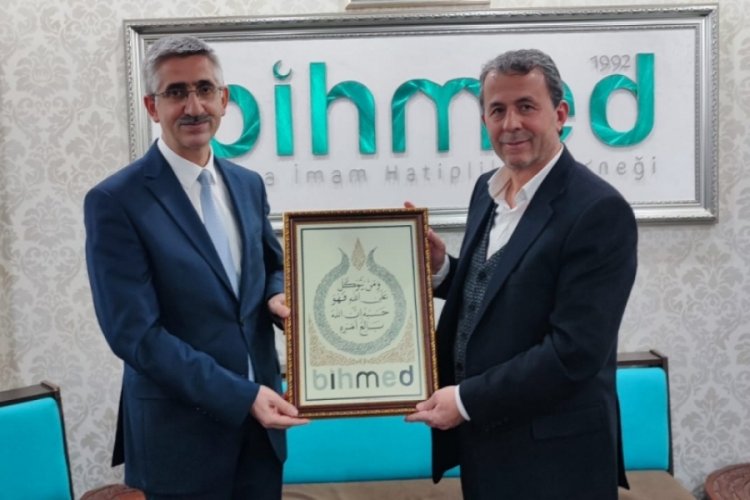 Bakan Yardımcısı'ndan BİHMED'e teşekk&uuml;r ziyareti