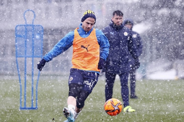 Fenerbah&ccedil;e, Konyaspor'u ağırlayacak