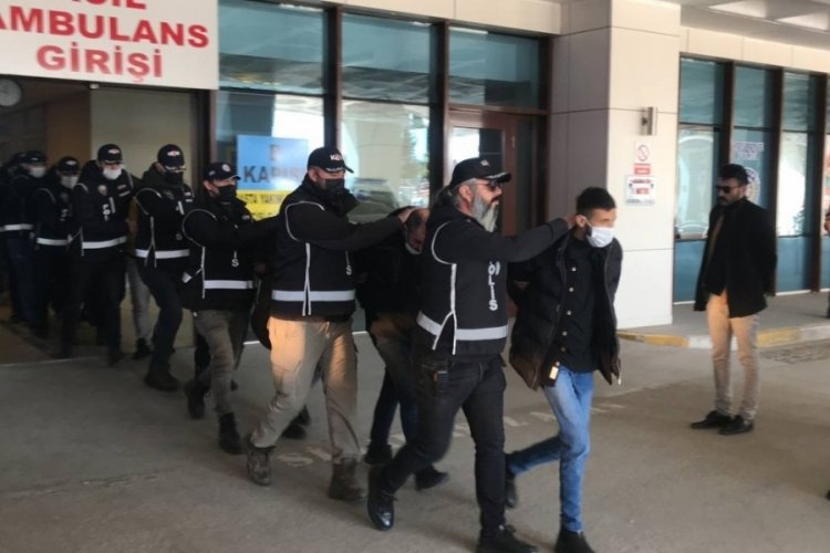 Su&ccedil; &ouml;rg&uuml;t&uuml;ne şafak operasyonu: 11 g&ouml;zaltı