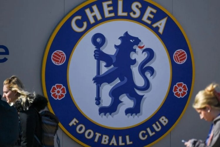 Chelsea'yi satın almak i&ccedil;in &uuml;&ccedil; resmi başvuru yapıldı