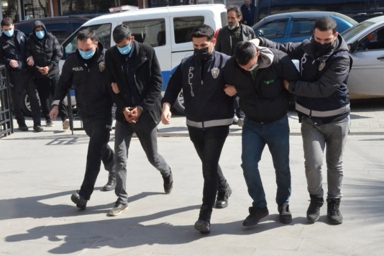 Kan donduran cinayette 3 g&ouml;zaltı