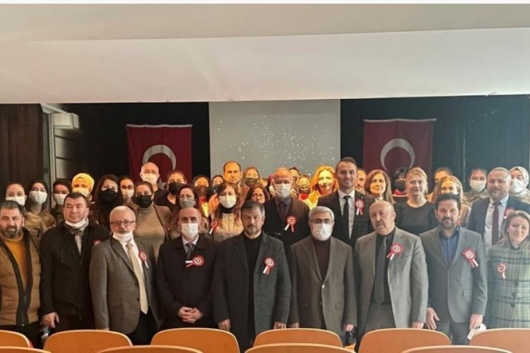 Bursa'da &ouml;ğrencilerden duygulandıran &Ccedil;anakkale etkinliği