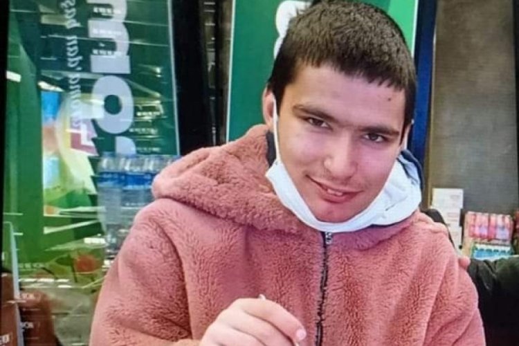 Bursa'da otizmli Berkay her yerde aranıyor