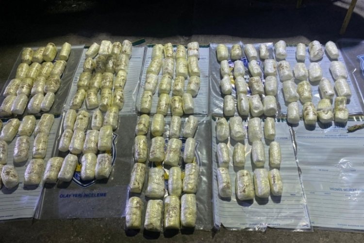 Polisin kullandığı ara&ccedil;ta patlayıcı bulundu