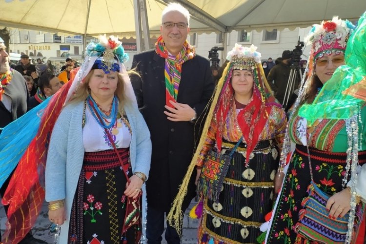 T&uuml;rk D&uuml;nyası K&uuml;lt&uuml;r Başkenti Bursa'da Nevruz kutlamaları&nbsp;