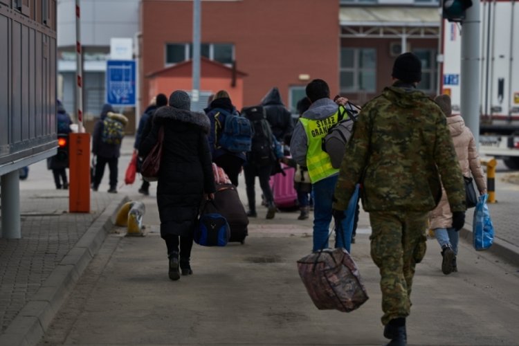 Polonya: 2 milyondan fazla Ukraynalı Polonya'ya geldi