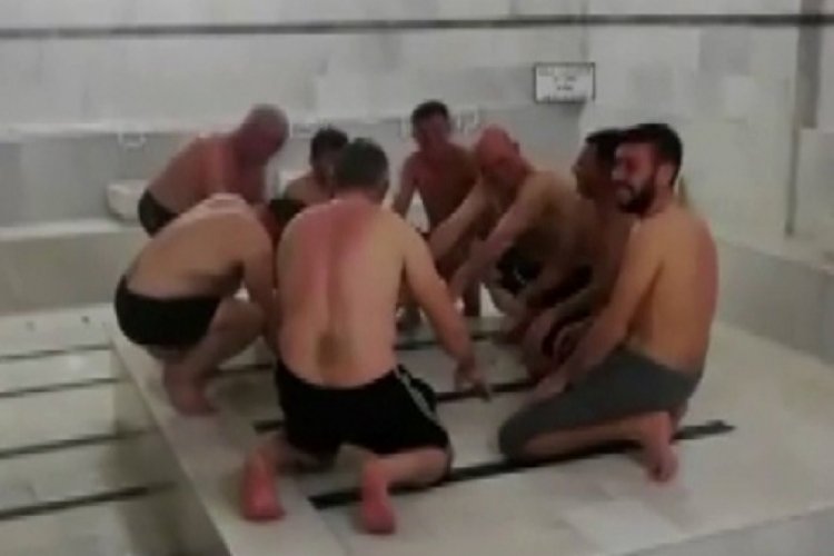 Vaka sayısının sıfırlandığı il&ccedil;ede tuhaf eğlence