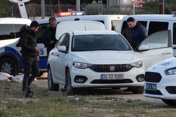 Antalya'da otomobil bagajındaki Muhammet, başına vurularak &ouml;ld&uuml;r&uuml;lm&uuml;ş