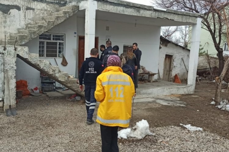 Karbonmonoksit zehirlenmesi yaşlı &ccedil;ifti ayırdı