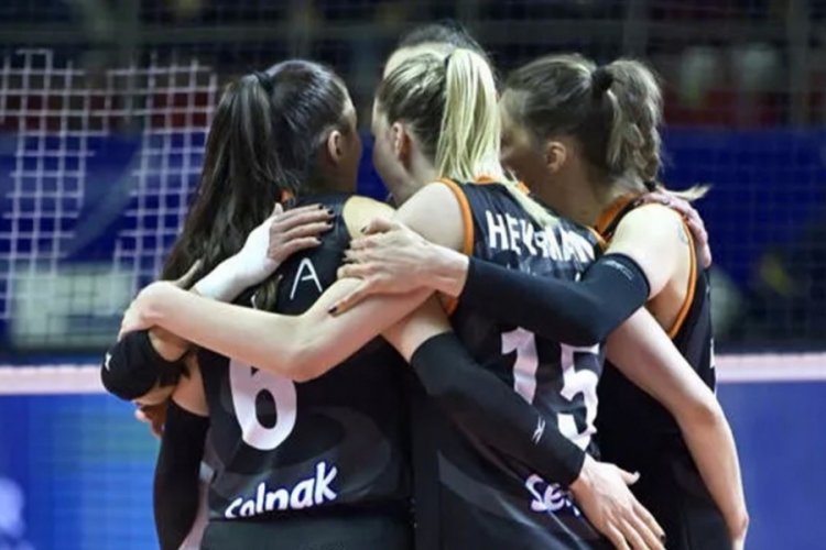 Eczacıbaşı CEV Kupası'nda şampiyon oldu