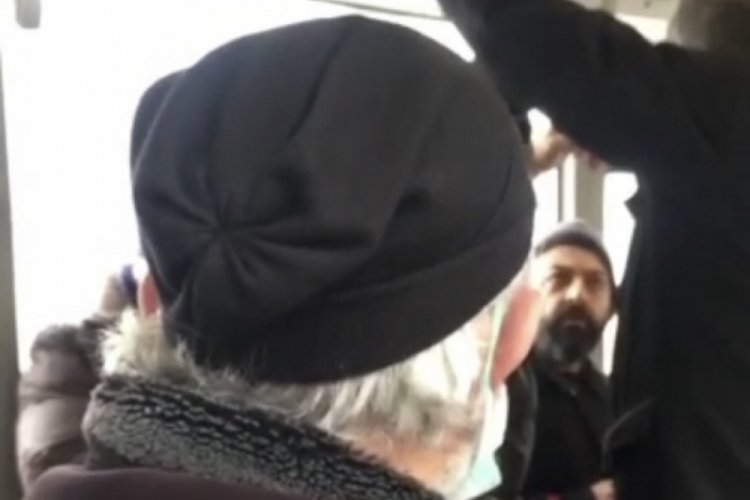 Bursa'da halk otob&uuml;s&uuml;nde maske gerginliği