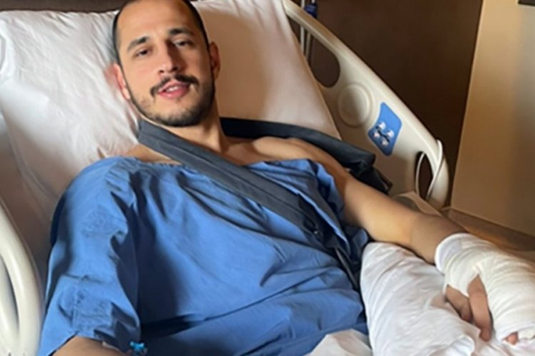 Bursaspor'un gen&ccedil; kalecisi ameliyat oldu