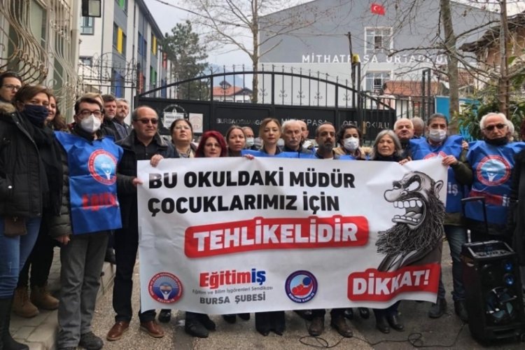 Bursa'da skandal yaratan m&uuml;d&uuml;re Eğitim-İş'ten sert cevap